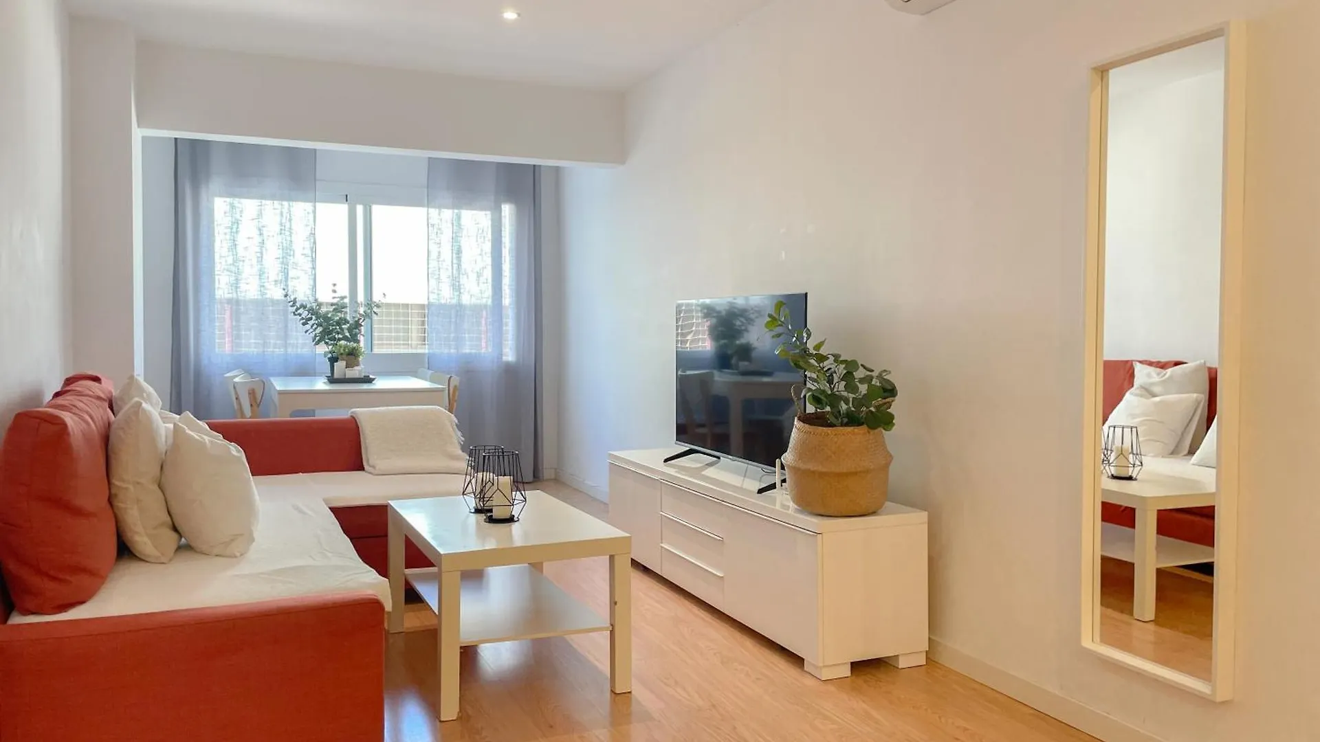 דירה מאלגה Moderno Apartamento Plz De La Merced