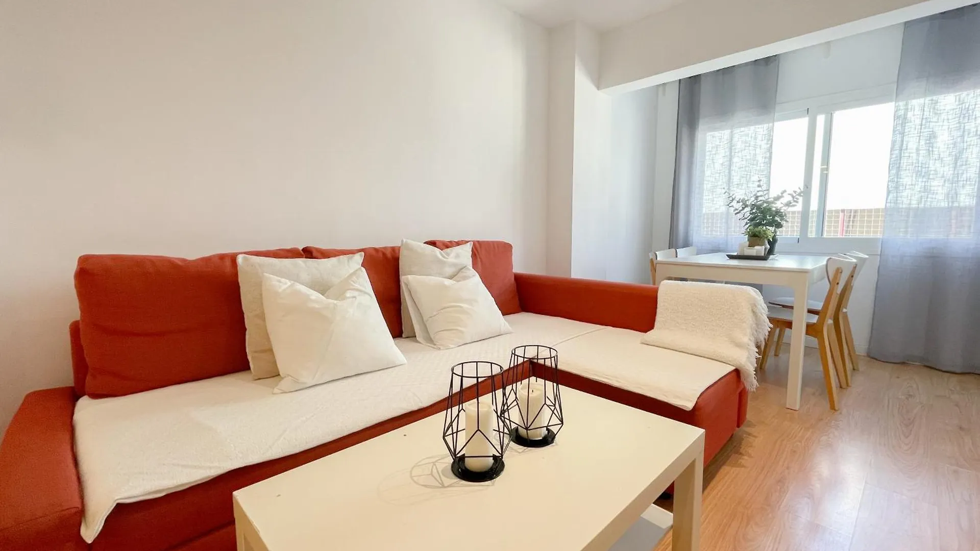 מאלגה Moderno Apartamento Plz De La Merced 0*,  ספרד